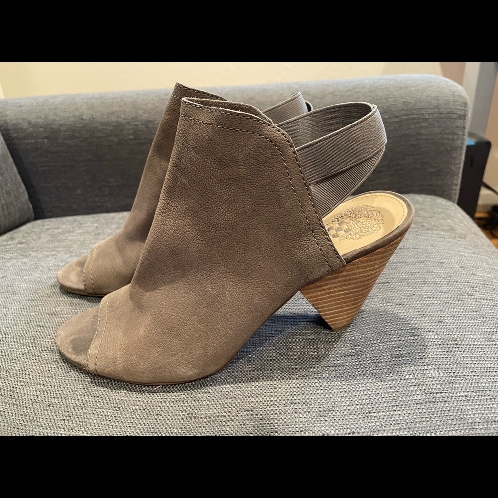 Gray leather Vince Camuto heels